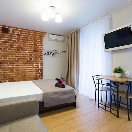 Studio Near Metro Yaroslava Mudroho, Universytet - Mykoly Khvylovoho Str 5-3 카리프 외부 사진