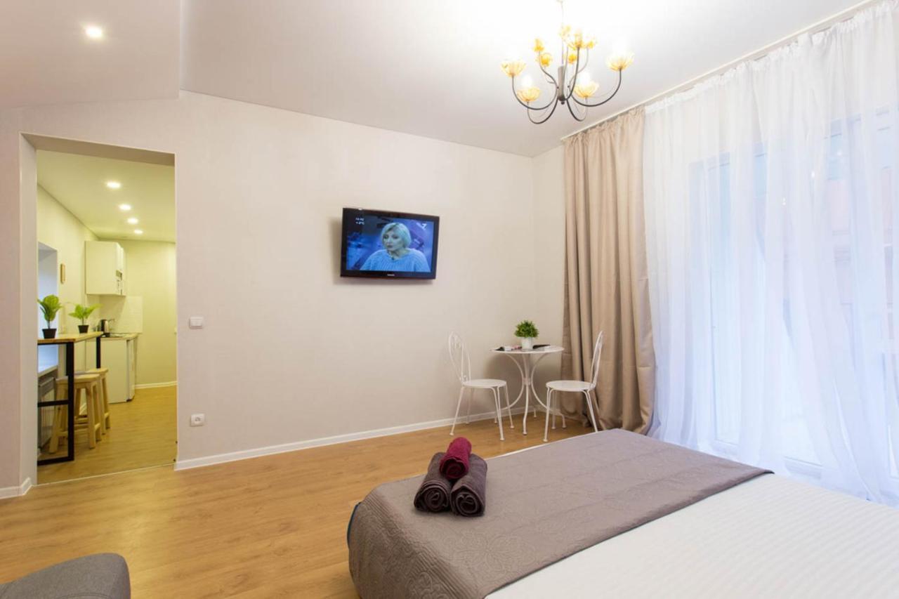 Studio Near Metro Yaroslava Mudroho, Universytet - Mykoly Khvylovoho Str 5-3 카리프 외부 사진