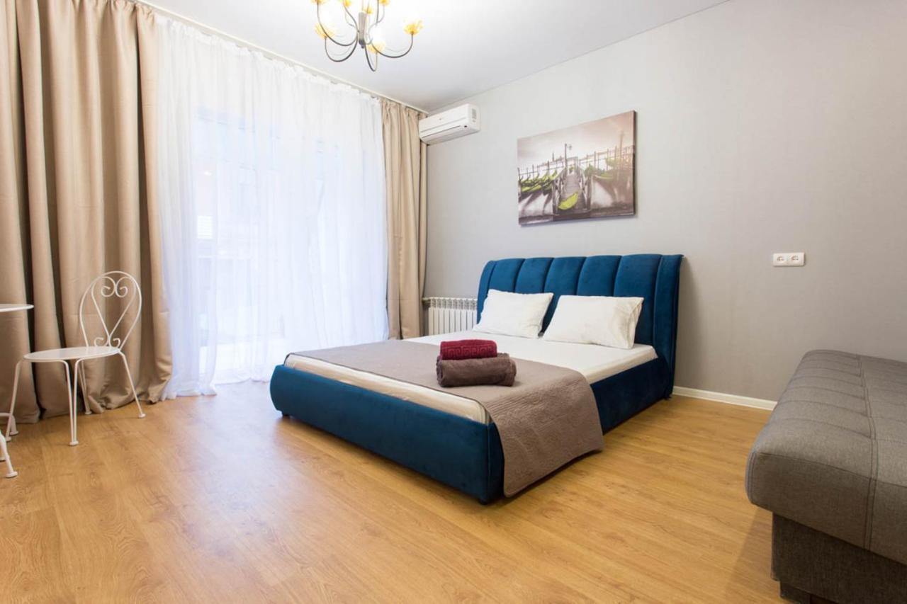 Studio Near Metro Yaroslava Mudroho, Universytet - Mykoly Khvylovoho Str 5-3 카리프 외부 사진