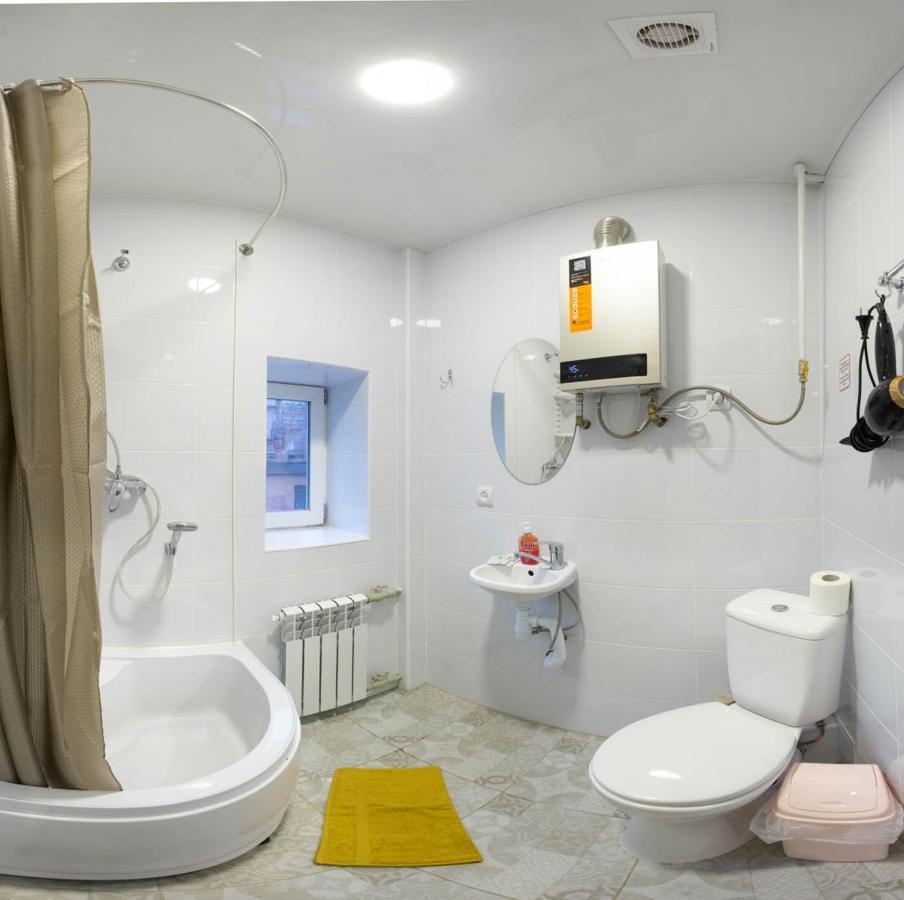 Studio Near Metro Yaroslava Mudroho, Universytet - Mykoly Khvylovoho Str 5-3 카리프 외부 사진