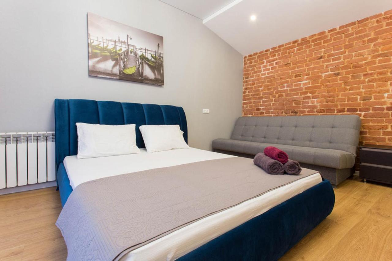 Studio Near Metro Yaroslava Mudroho, Universytet - Mykoly Khvylovoho Str 5-3 카리프 외부 사진