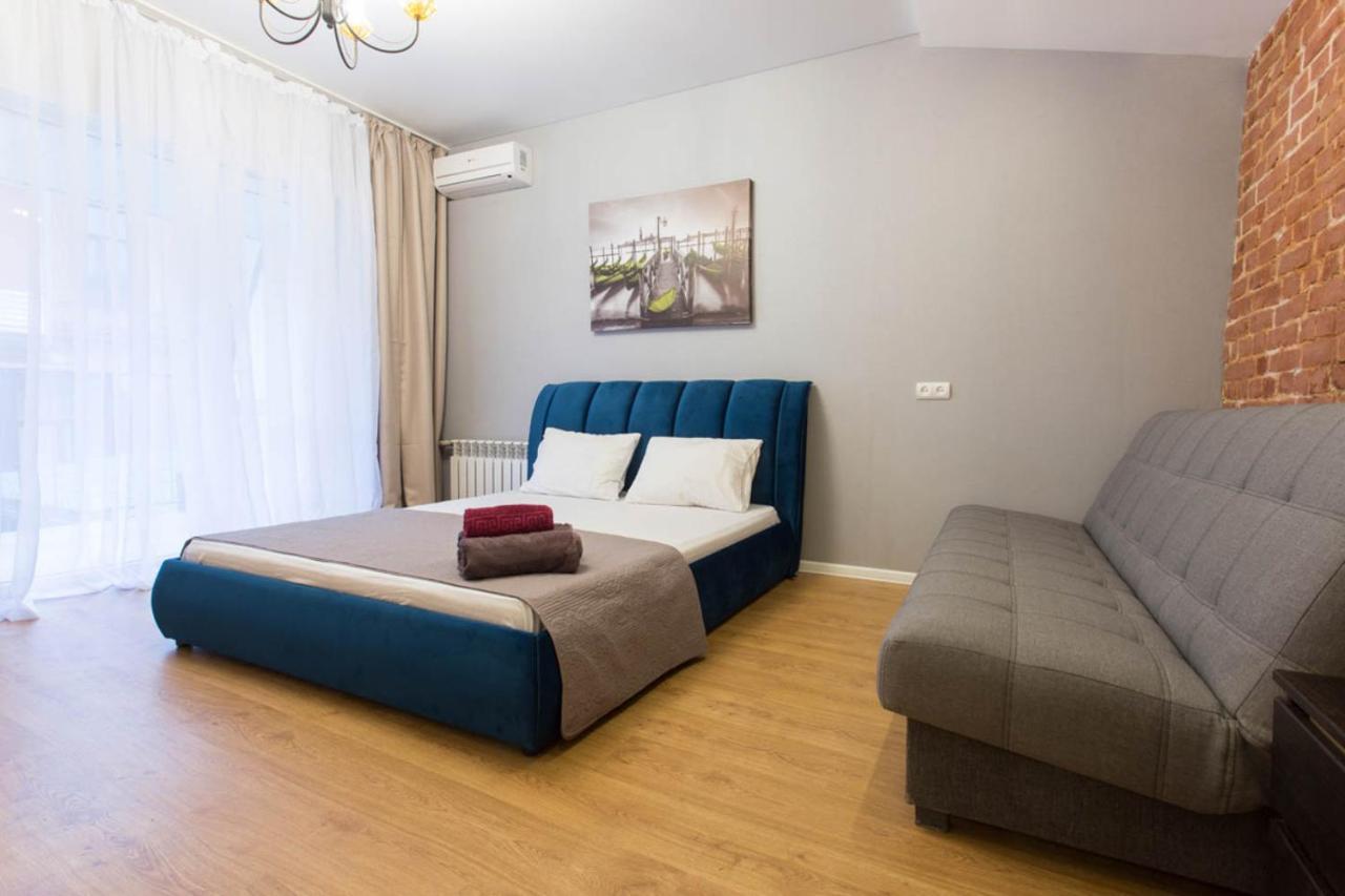 Studio Near Metro Yaroslava Mudroho, Universytet - Mykoly Khvylovoho Str 5-3 카리프 외부 사진