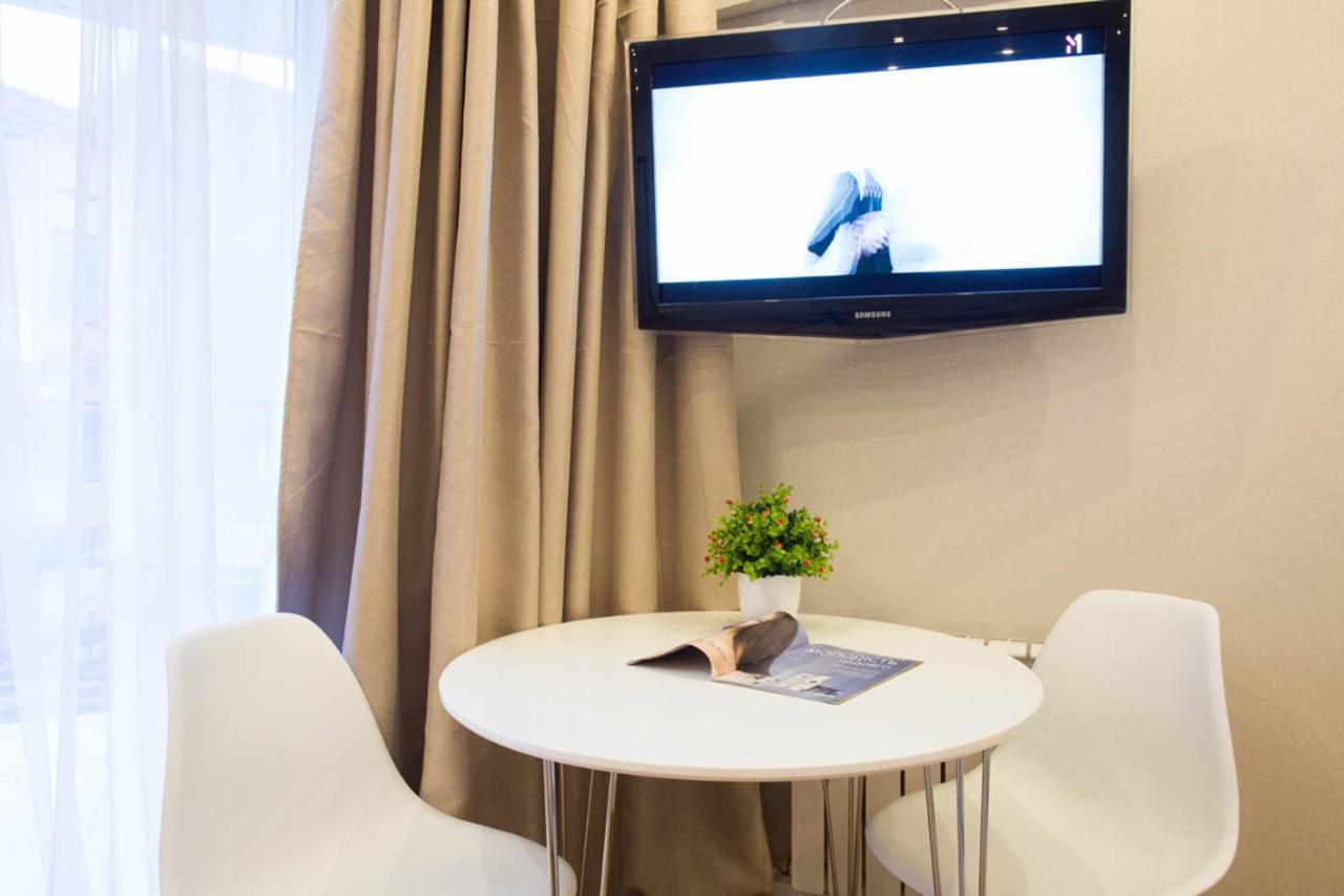Studio Near Metro Yaroslava Mudroho, Universytet - Mykoly Khvylovoho Str 5-3 카리프 외부 사진