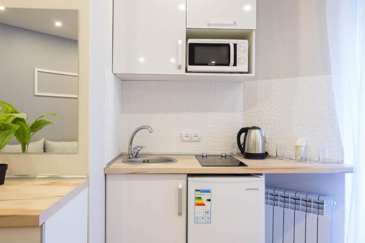 Studio Near Metro Yaroslava Mudroho, Universytet - Mykoly Khvylovoho Str 5-3 카리프 외부 사진